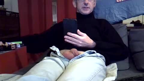 Snapshot of 18remy45 chatting on 12/30/24, 04:08 18remy45 online show from 12/30/24, 04:08