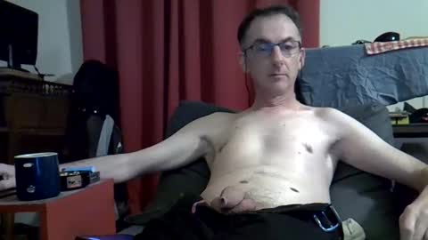 Snapshot of 18remy45 chatting on 12/22/25, 06:05 18remy45 online show from 12/22/25, 06:05