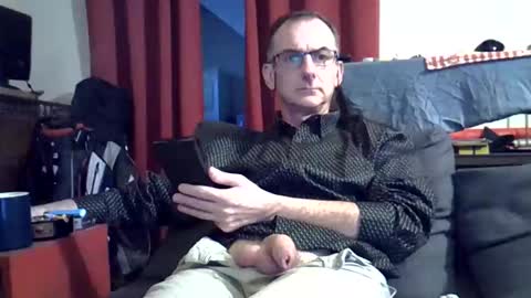 Snapshot of 18remy45 chatting on 03/08/26, 04:00 18remy45 online show from 03/08/26, 04:00