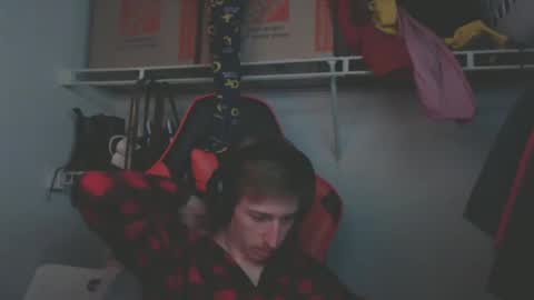 Snapshot of 18str8igcock chatting on 01/13/25, 12:30 18str8igcock online show from 01/13/25, 12:30