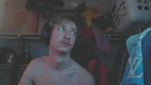 Snapshot of 18str8igcock chatting on 01/13/25, 03:34 18str8igcock online show from 01/13/25, 03:34