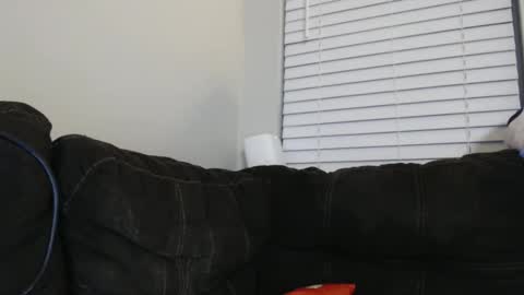 Snapshot of 18str8igcock chatting on 02/21/25, 12:27 18str8igcock online show from 02/21/25, 12:27