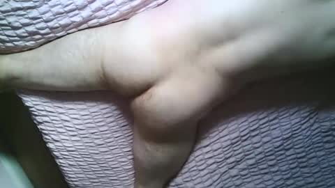 Snapshot of 1976kp chatting on 09/25/25, 08:18 1976kp online show from 09/25/25, 08:18