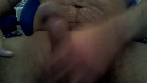 Snapshot of 19cal chatting on 09/11/25, 03:06 19cal online show from 09/11/25, 03:06