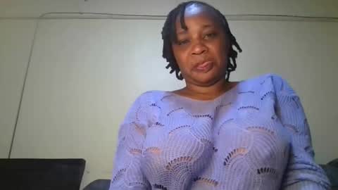 Snapshot of 1_sexylove chatting on 11/12/25, 05:08 1_sexylove online show from 11/12/25, 05:08