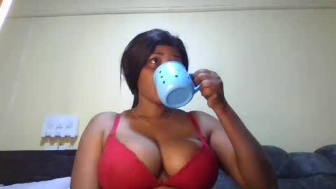 Snapshot of 1_sexylove chatting on 04/06/26, 04:46 1_sexylove online show from 04/06/26, 04:46