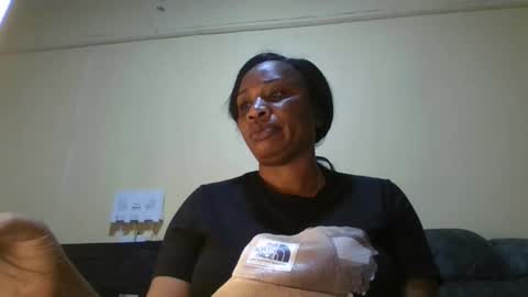 Snapshot of 1_sexylove chatting on 04/06/26, 04:52 1_sexylove online show from 04/06/26, 04:52