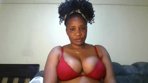 Snapshot of 1_sexylove chatting on 05/05/26, 08:44 1_sexylove online show from 05/05/26, 08:44