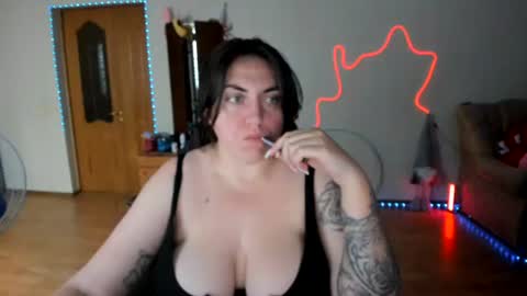 Snapshot of 1_ukrainegirl chatting on 07/19/26, 12:42 1_ukrainegirl online show from 07/19/26, 12:42