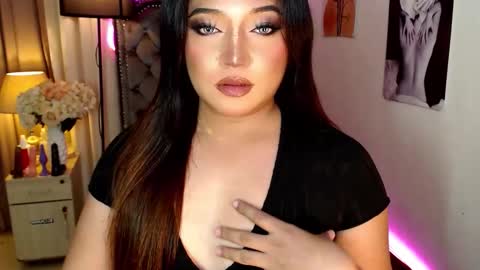 Snapshot of 1bestlover chatting on 01/09/26, 05:26 Ekang online show from 01/09/26, 05:26