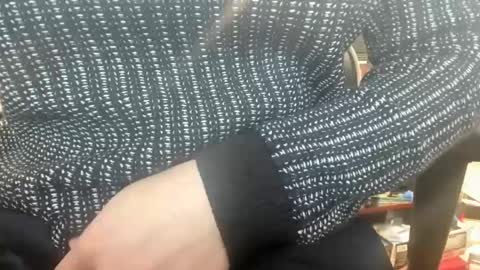 Snapshot of 1bigloadasian chatting on 03/11/25, 11:04 1bigloadasian online show from 03/11/25, 11:04