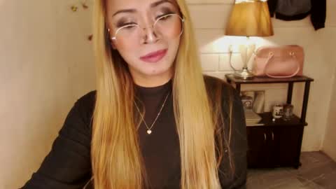 angel online show from 12/25/24, 11:10