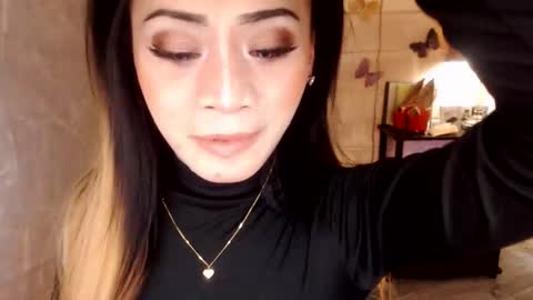 angel online show from 10/25/25, 03:03