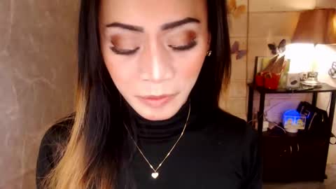 angel online show from 11/03/25, 05:25