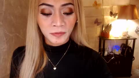 angel online show from 12/01/25, 01:10