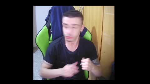 Snapshot of 1good_vibes1 chatting on 02/16/25, 10:32 1good_vibes1 online show from 02/16/25, 10:32