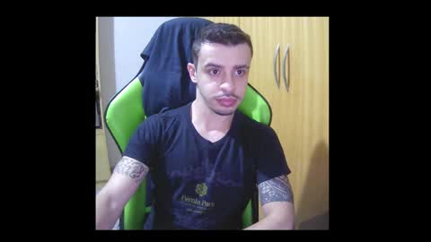 Snapshot of 1good_vibes1 chatting on 10/21/25, 02:56 1good_vibes1 online show from 10/21/25, 02:56