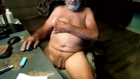 1handyanddee online show from 06/18/26, 03:18