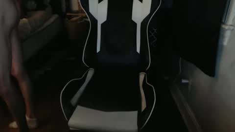 Snapshot of 1hotcouple2c chatting on 01/19/25, 08:50 1hotcouple2c online show from 01/19/25, 08:50