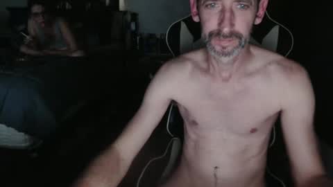 Snapshot of 1hotcouple2c chatting on 01/19/25, 07:26 1hotcouple2c online show from 01/19/25, 07:26