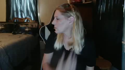 Snapshot of 1hotcouple2c chatting on 02/20/25, 03:30 1hotcouple2c online show from 02/20/25, 03:30