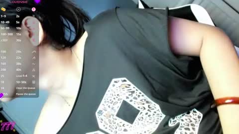 Snapshot of 1hottiegabby chatting on 06/21/26, 10:40 Gabby online show from 06/21/26, 10:40