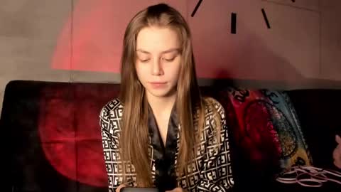 Snapshot of 1i1ypa1mer chatting on 02/18/25, 11:52 Lily 3 online show from 02/18/25, 11:52