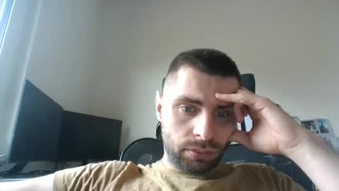 Snapshot of 1kamilkamil11 chatting on 03/11/25, 02:07 kam online show from 03/11/25, 02:07