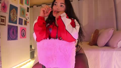 Snapshot of 1laiaa1 chatting on 05/30/26, 02:30 laiaa rivas online show from 05/30/26, 02:30