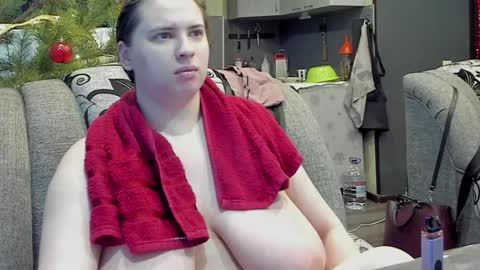Snapshot of 1lindsey1 chatting on 12/27/24, 05:16 1LINDSEY1 online show from 12/27/24, 05:16