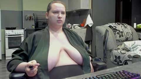 Snapshot of 1lindsey1 chatting on 02/22/25, 11:57 1LINDSEY1 online show from 02/22/25, 11:57