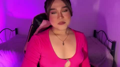 Snapshot of 1lovelymess chatting on 02/05/26, 02:05 1lovelymess online show from 02/05/26, 02:05