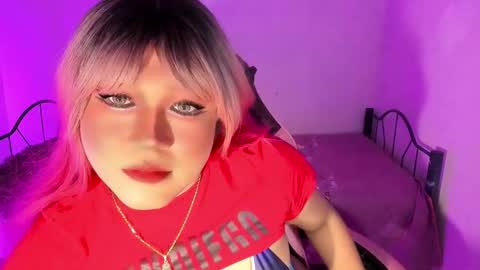 Snapshot of 1lovelymess chatting on 02/21/26, 02:45 1lovelymess online show from 02/21/26, 02:45