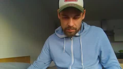 Jason online show from 11/11/25, 03:23