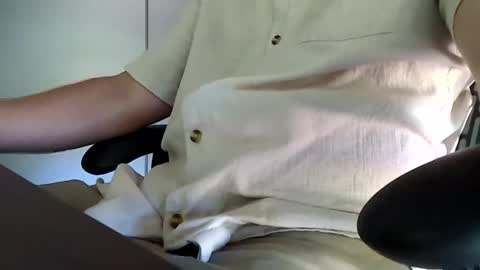 Snapshot of 1luckyman4you chatting on 02/16/25, 03:47 1luckyman4you online show from 02/16/25, 03:47