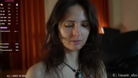 Snapshot of 1mari_01 chatting on 05/20/26, 09:54 Marie online show from 05/20/26, 09:54