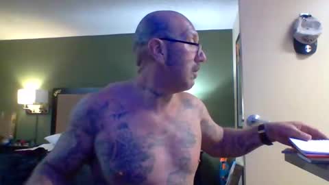 Snapshot of 1nastya8 chatting on 02/11/26, 12:32 TheShyOne18 online show from 02/11/26, 12:32