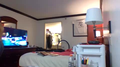 TheShyOne18 online show from 05/04/26, 12:28
