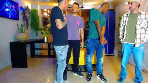 Snapshot of 1pushman chatting on 09/26/25, 11:03 pushman online show from 09/26/25, 11:03