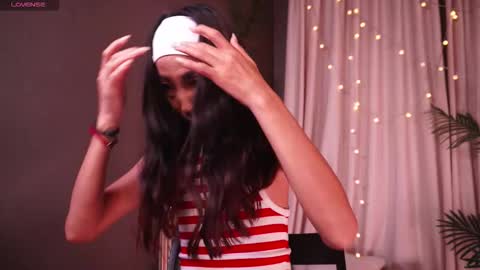 Rei online show from 11/14/25, 03:33