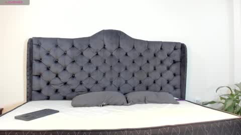 1Threestar online show from 10/05/25, 01:53