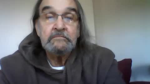 Snapshot of 1valentine chatting on 12/31/24, 05:18 1valentine online show from 12/31/24, 05:18