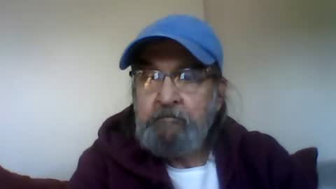 1valentine online show from 12/17/25, 04:57