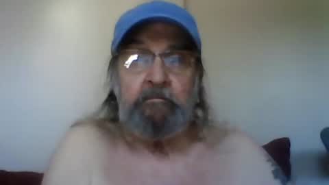 1valentine online show from 12/19/25, 07:32