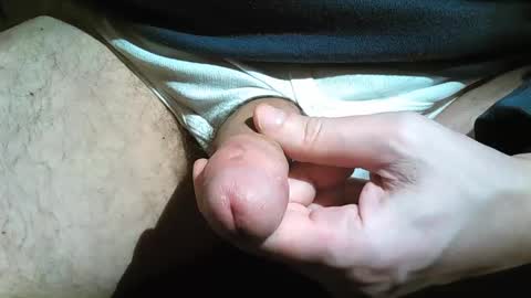 Snapshot of 2001uwuk chatting on 01/02/25, 10:33 2001uwuk online show from 01/02/25, 10:33