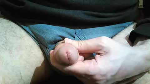 Snapshot of 2001uwuk chatting on 03/16/26, 10:14 2001uwuk online show from 03/16/26, 10:14