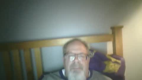Snapshot of 2003dynawideglide chatting on 01/04/25, 03:50 2003dynawideglide online show from 01/04/25, 03:50