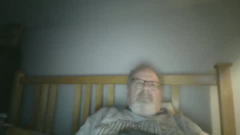 Snapshot of 2003dynawideglide chatting on 01/19/25, 09:55 2003dynawideglide online show from 01/19/25, 09:55