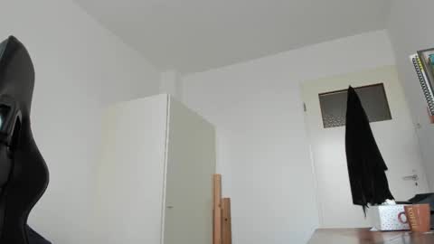 Henk online show from 11/22/25, 02:38