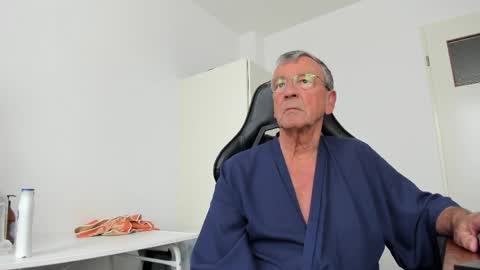 Henk online show from 05/03/26, 12:22